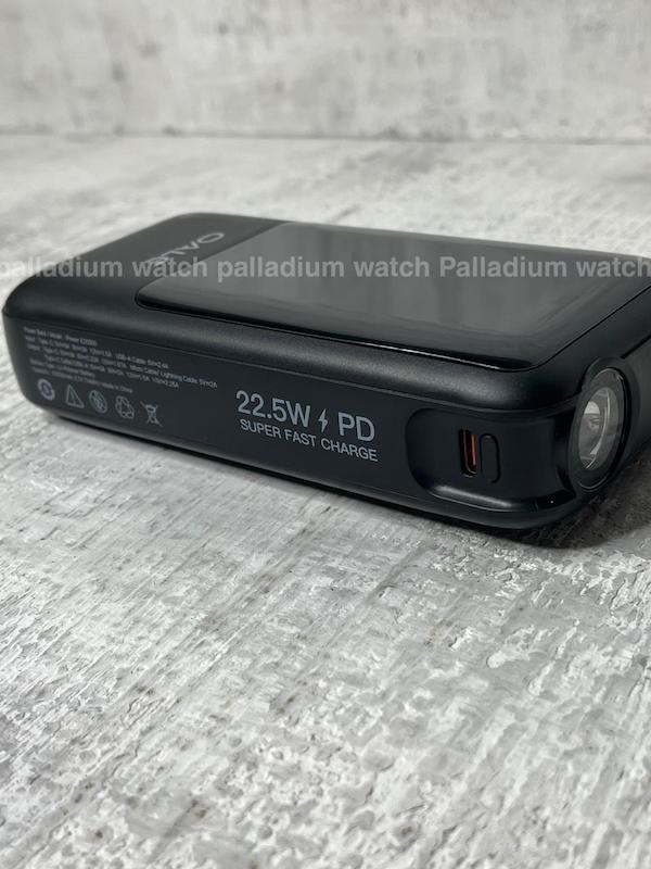 پاور بانک ۲۰ هزار Oale مدل iPower E20000